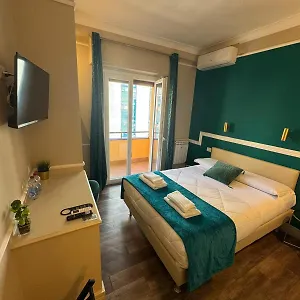Le Petit Bijou Rome